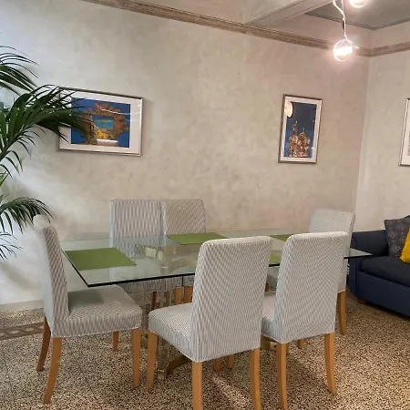 Apartment Maison Just Elle Florence